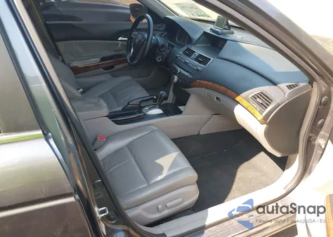 2012 Honda Accord 2.4 Ex-L z USA, uszkodzony, nr VIN 1HGCP2F89CA061770